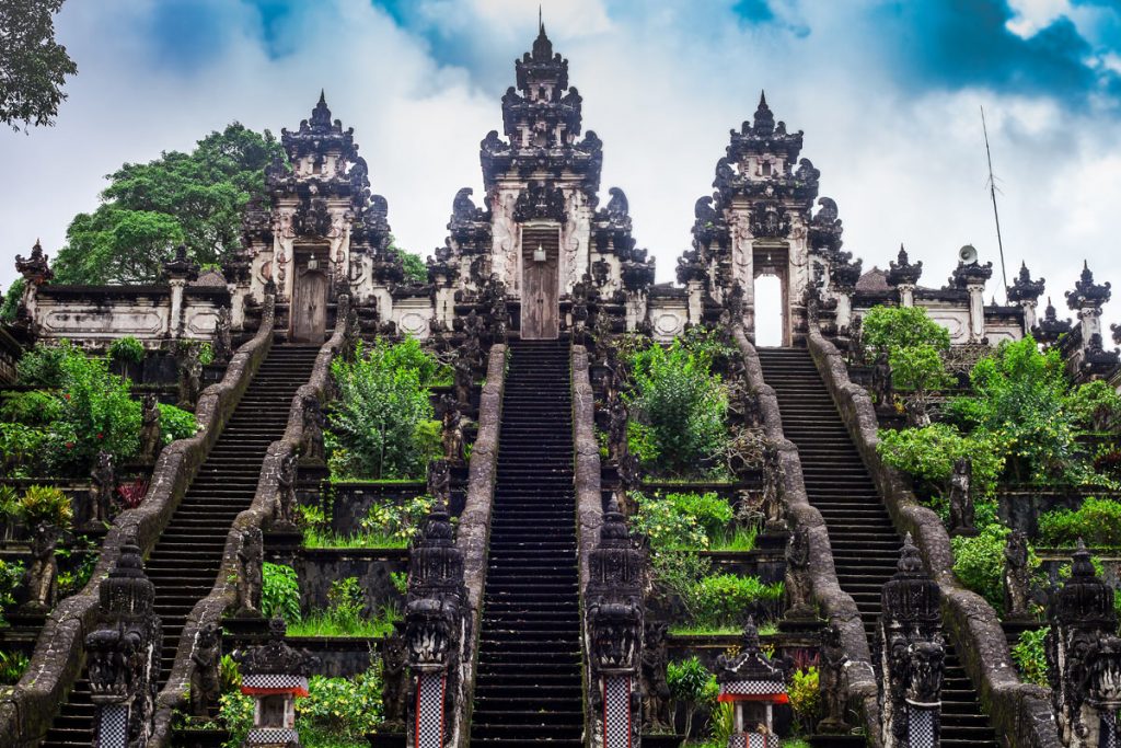 tempio di Uluwatu a bali