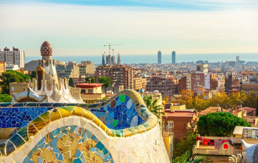 vista su barcellona dal parc guell