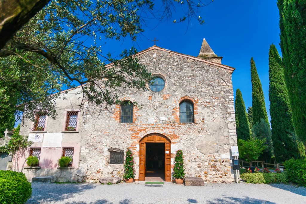 chiesa-san-pietro-in-mavino-sirmione