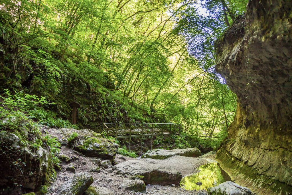 parco-cascate-di-molina3