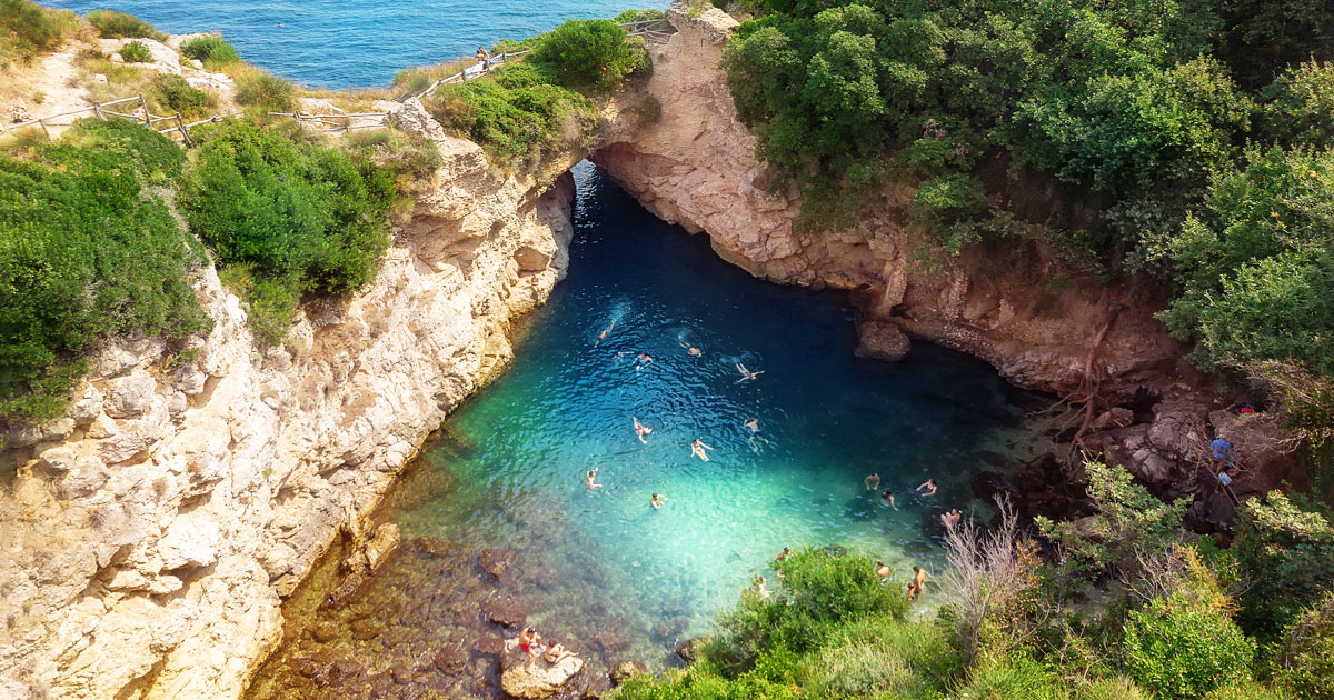 bagni della regina giovanna a sorrento