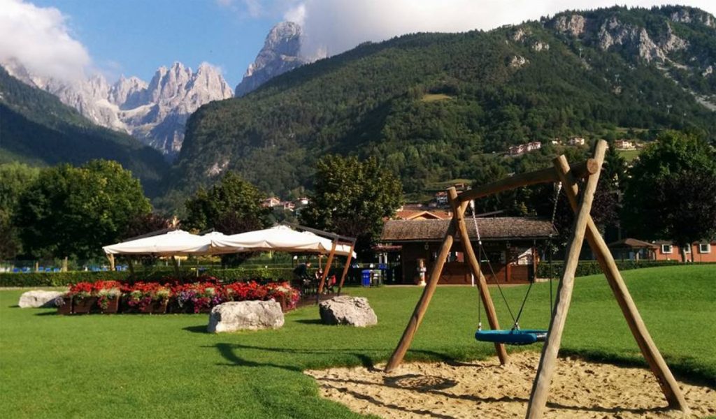 camping-spiaggia-lago-di-molveno