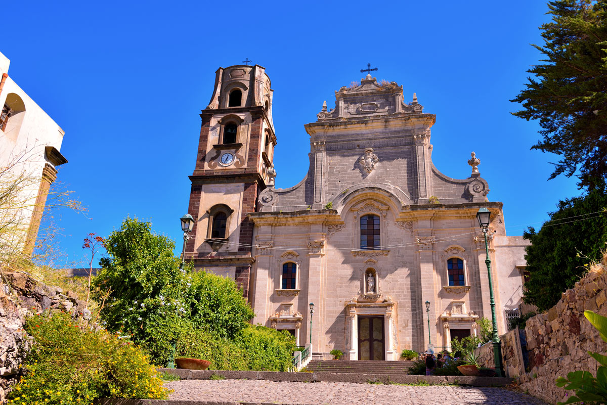 chiesa di san bartolomeo a stromboli