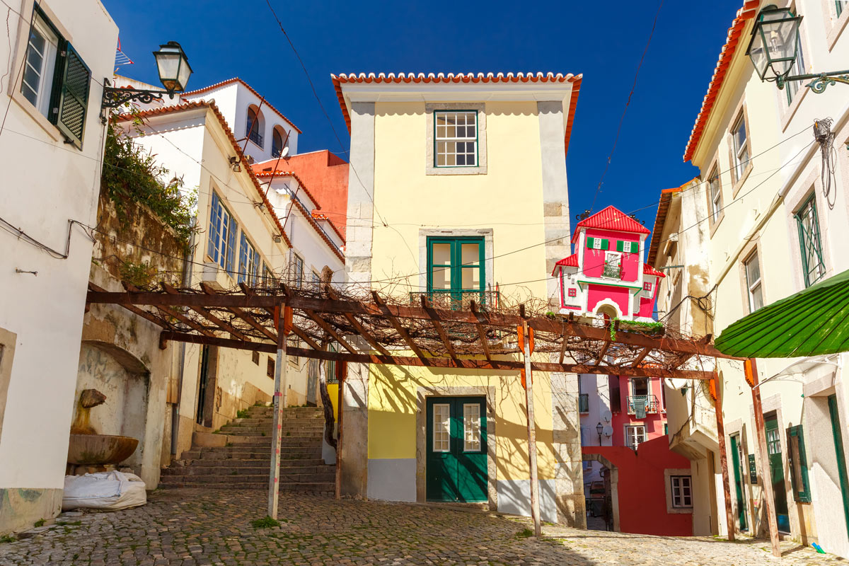 quartiere di alfama lisbona