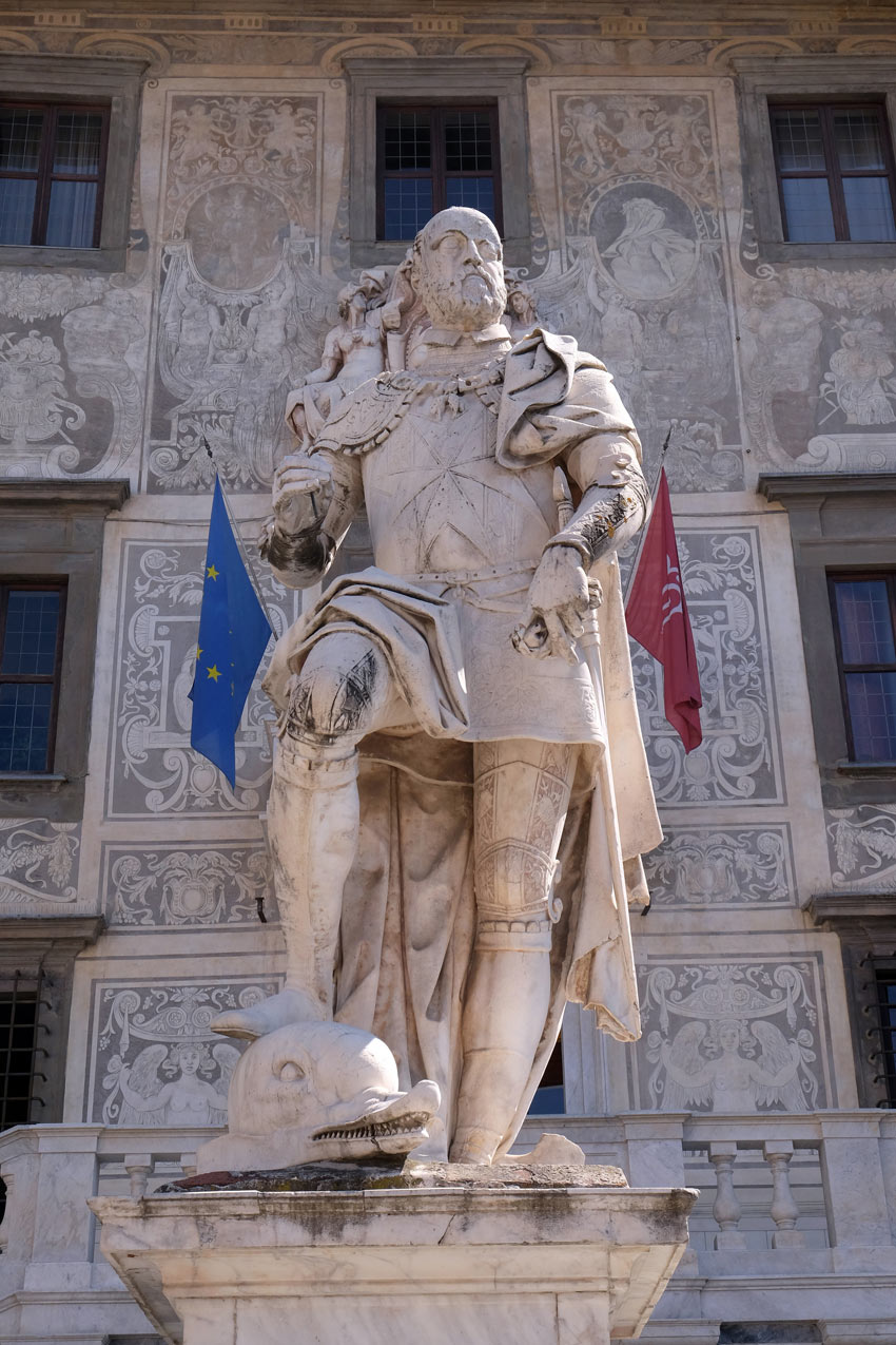 statua cosimo de' Medici