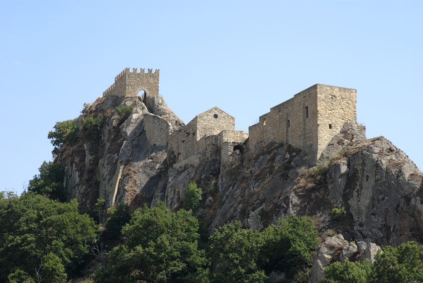 castello di sperlinga