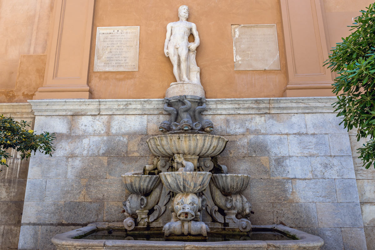 fontana di saturno trapani