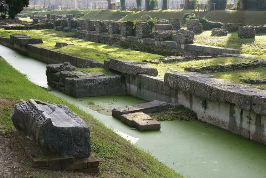 vecchio porto aquileia