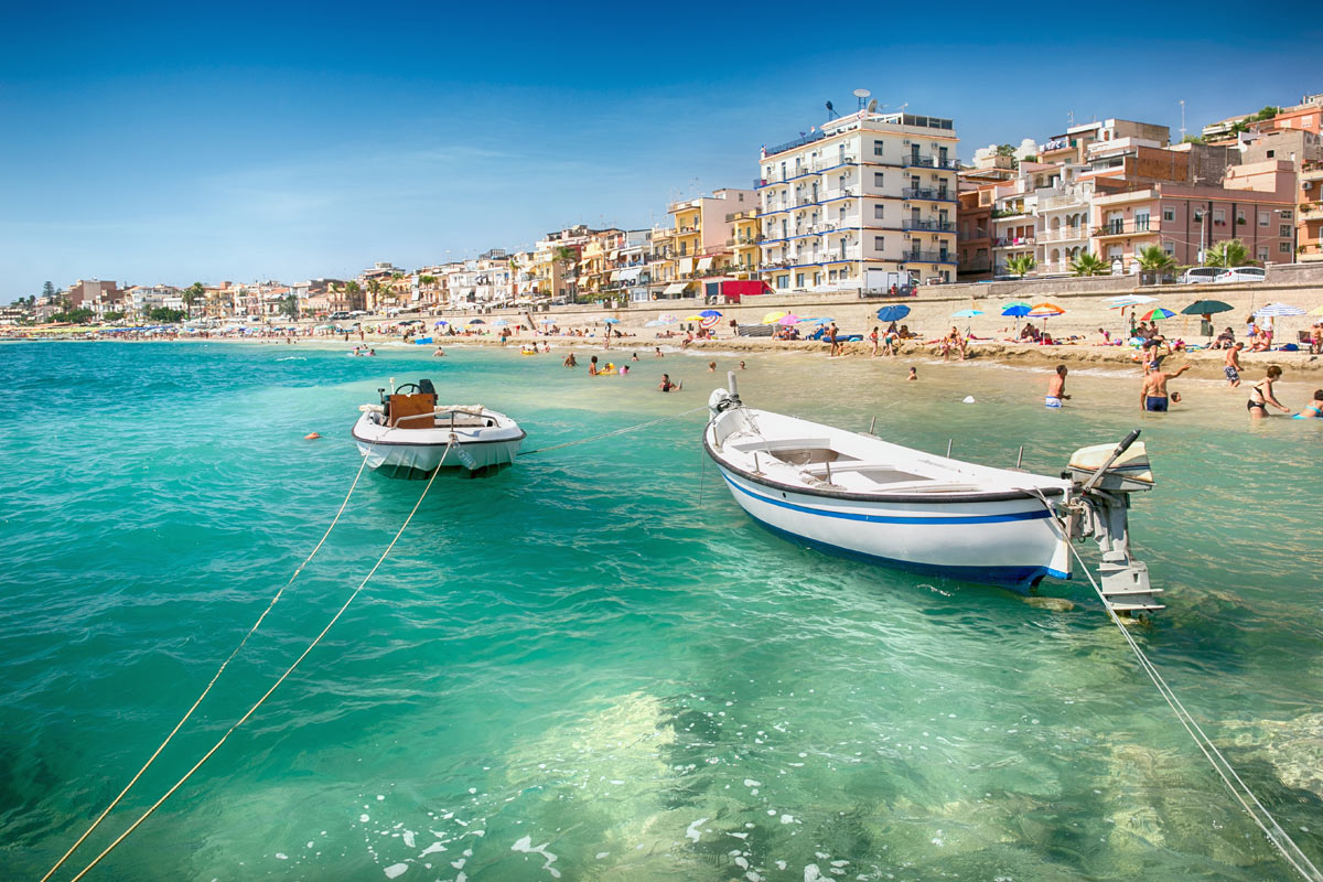 giardini naxos spiaggia