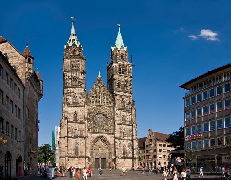Lorenzkirche norimberga