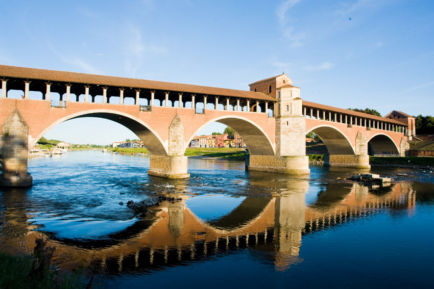 ponte coperto pavia