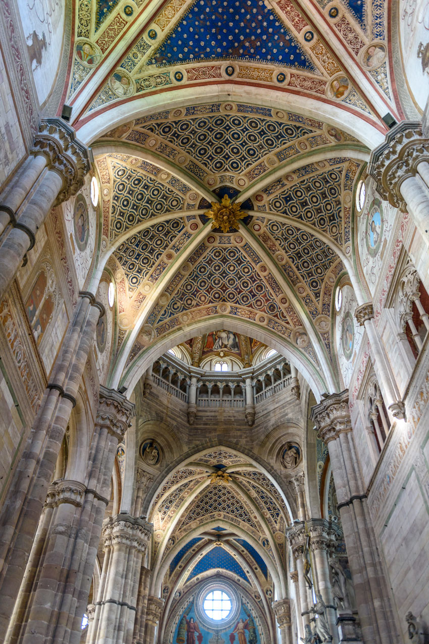 interno certosa di pavia