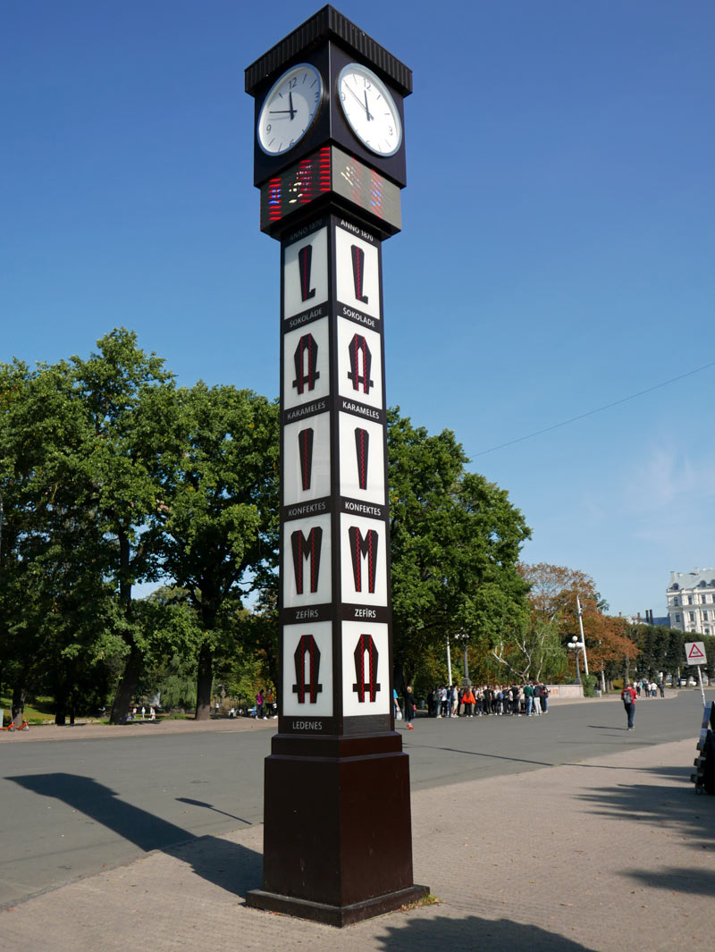 orologio di laima a riga