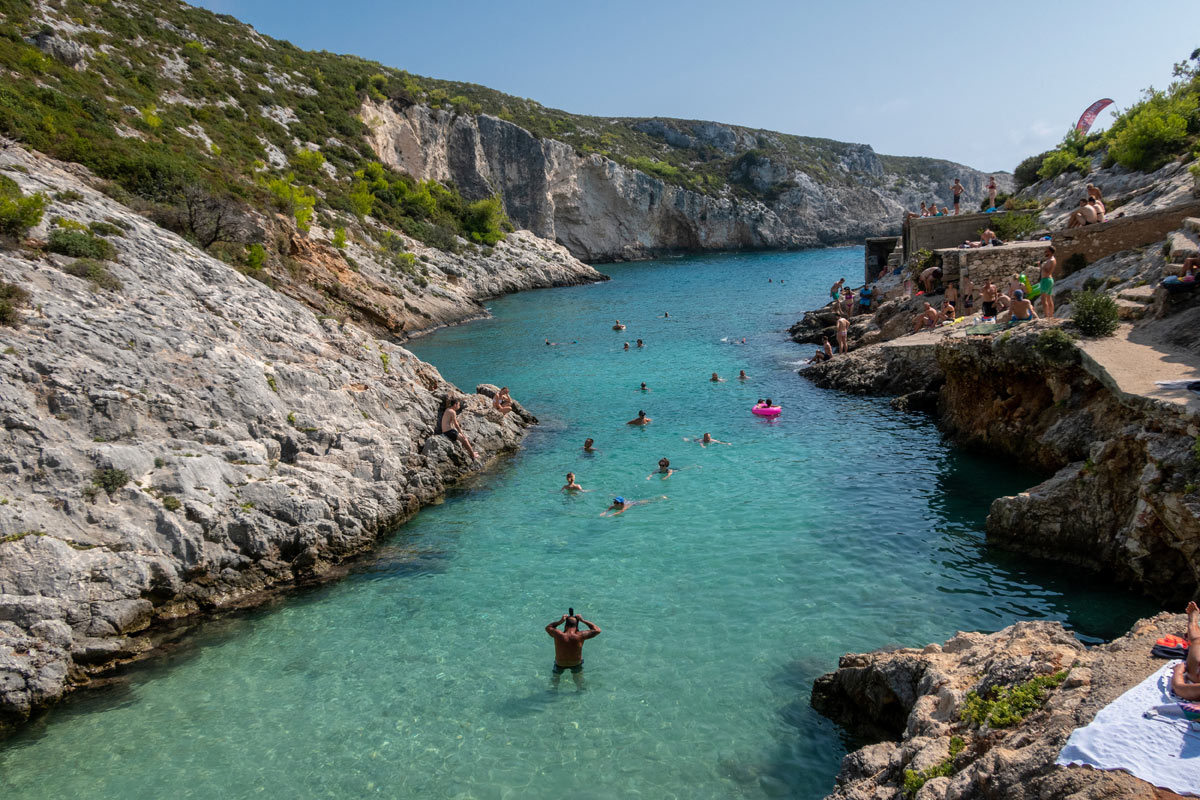 spiaggia di Porto Limniosas