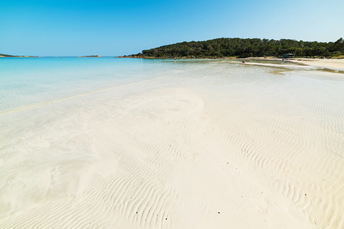 spiaggia di berchida in sardegna