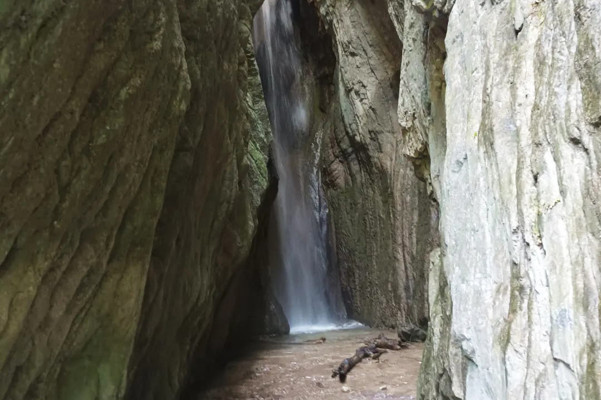 Cascate de Lu Cugnuntu in Umbria