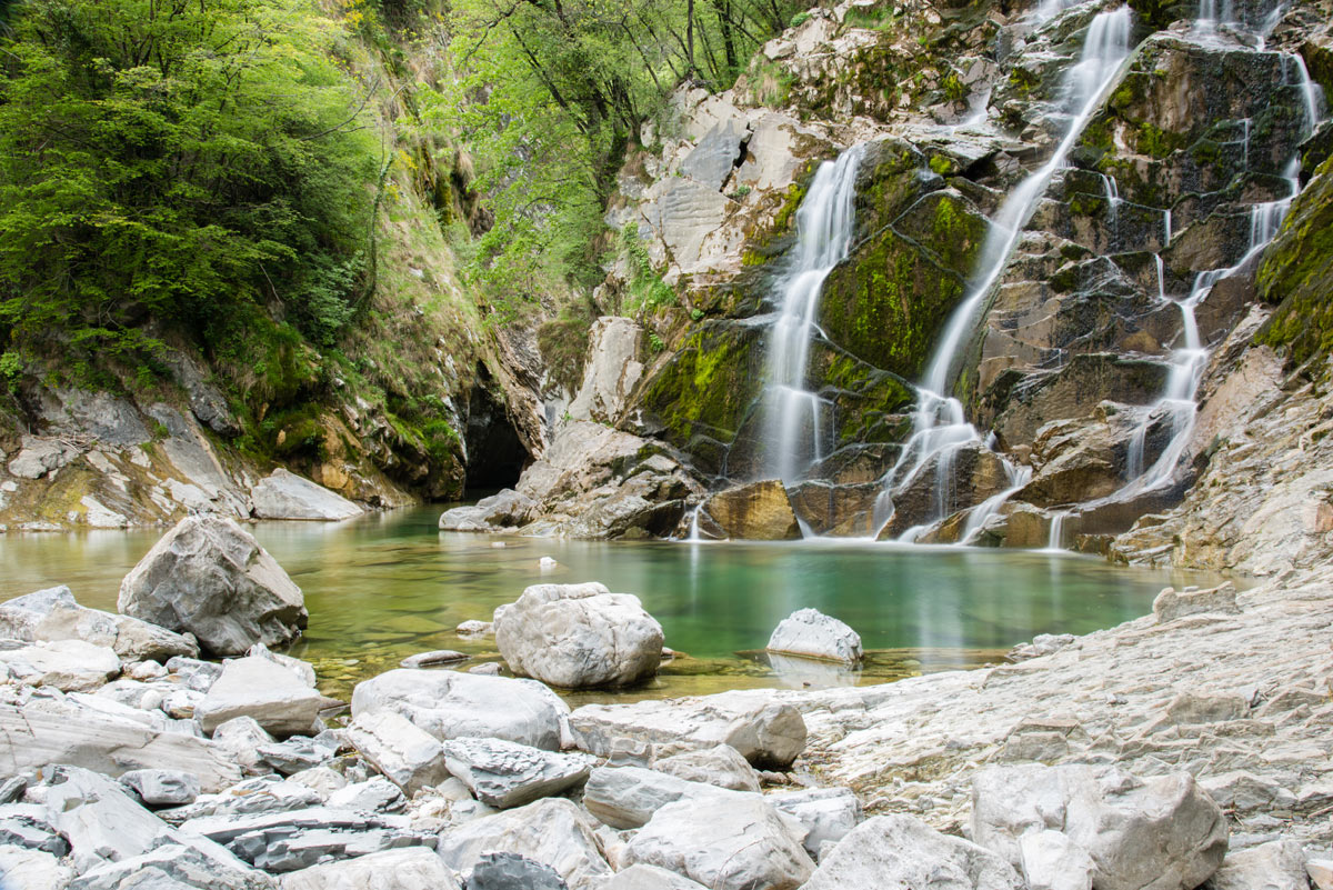 cascate di crosis