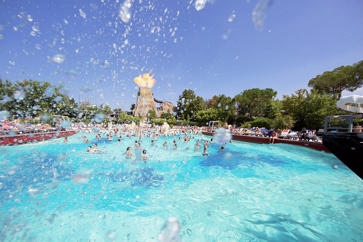 parco acquatico sul lago di garda