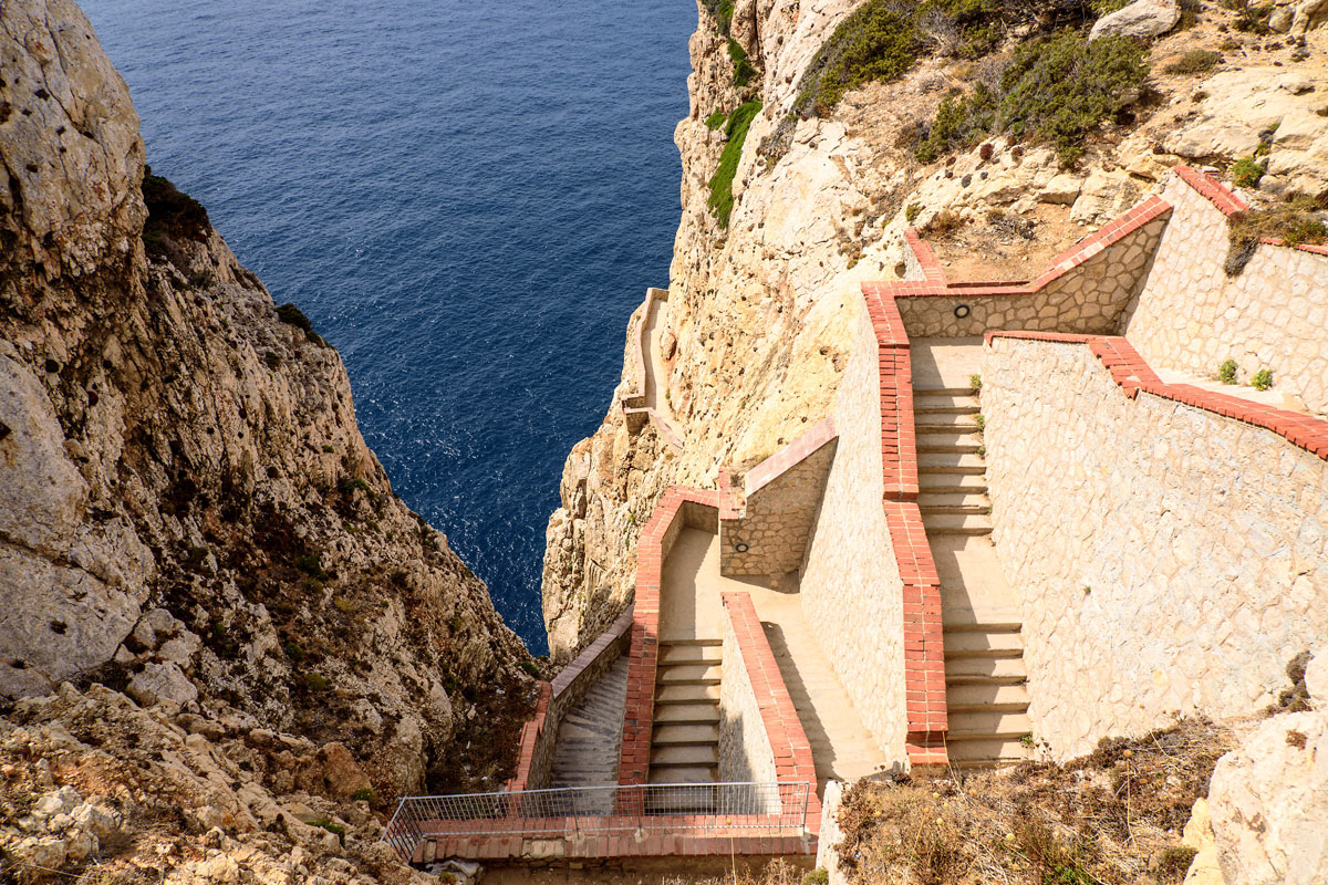 grotte di nettuno in Sardegna