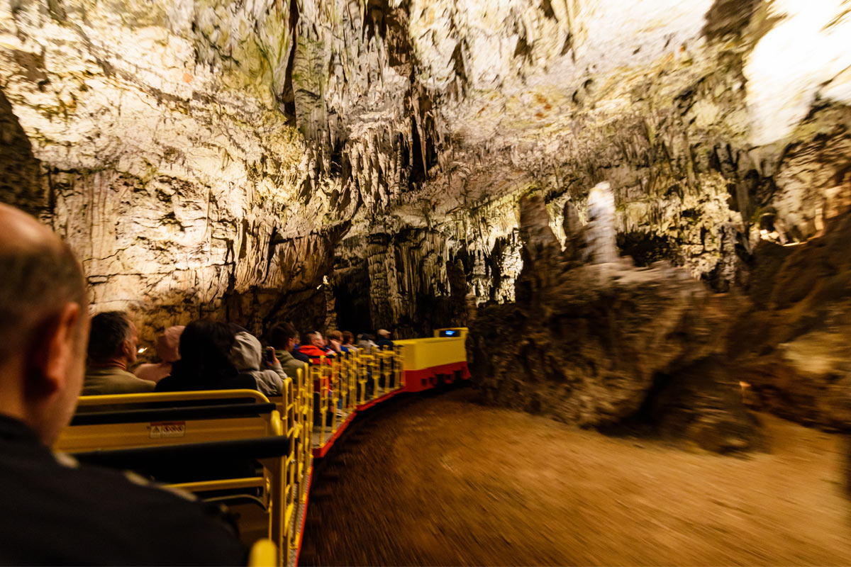 grotte di postumia in Slovenia