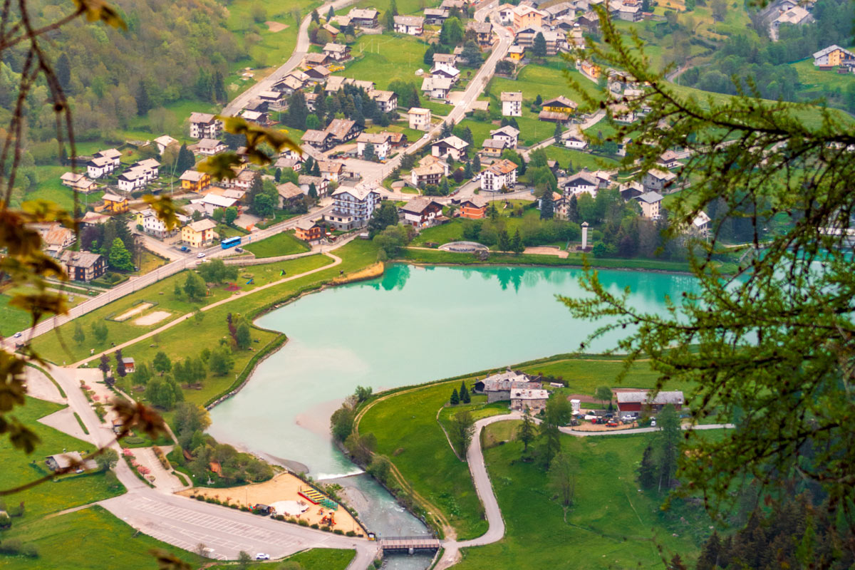 lago di brusson in Valle d'Aosta