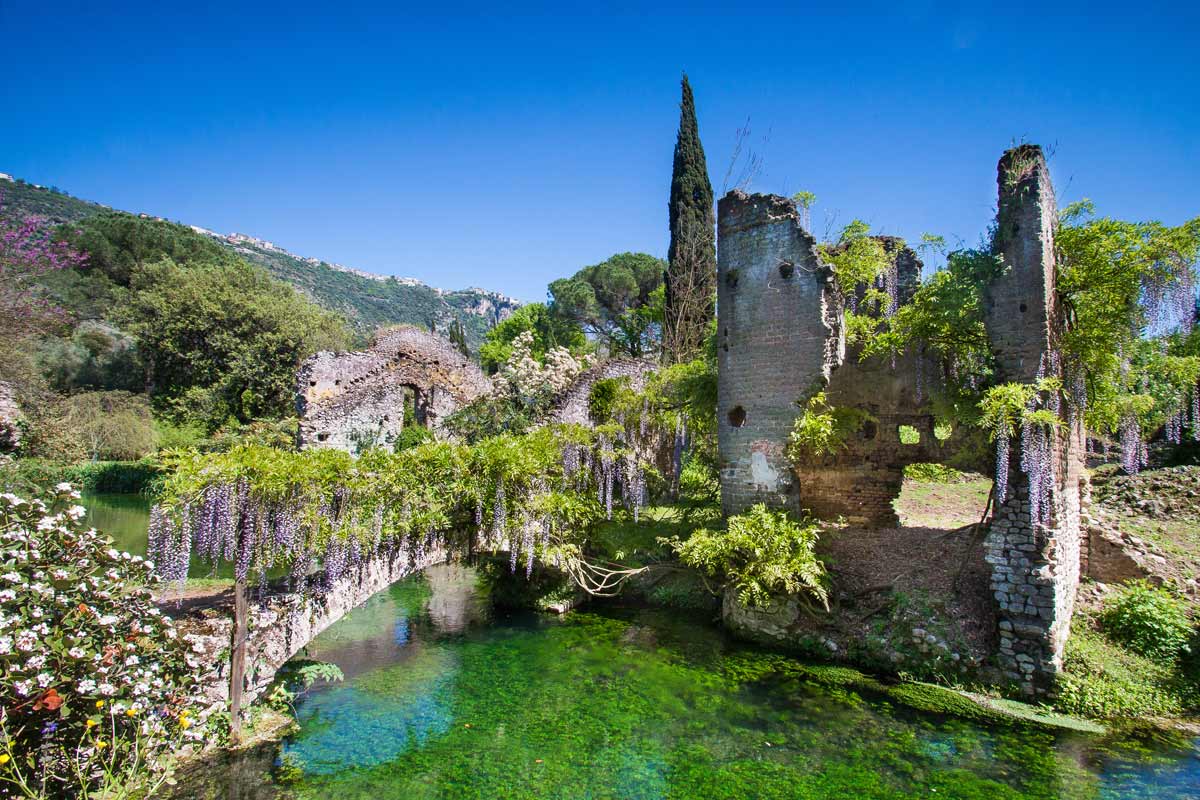 giardini di ninfa a Sermoneta