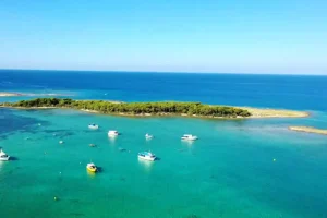l'isola dei conigli vicino Porto Cesareo in Puglia
