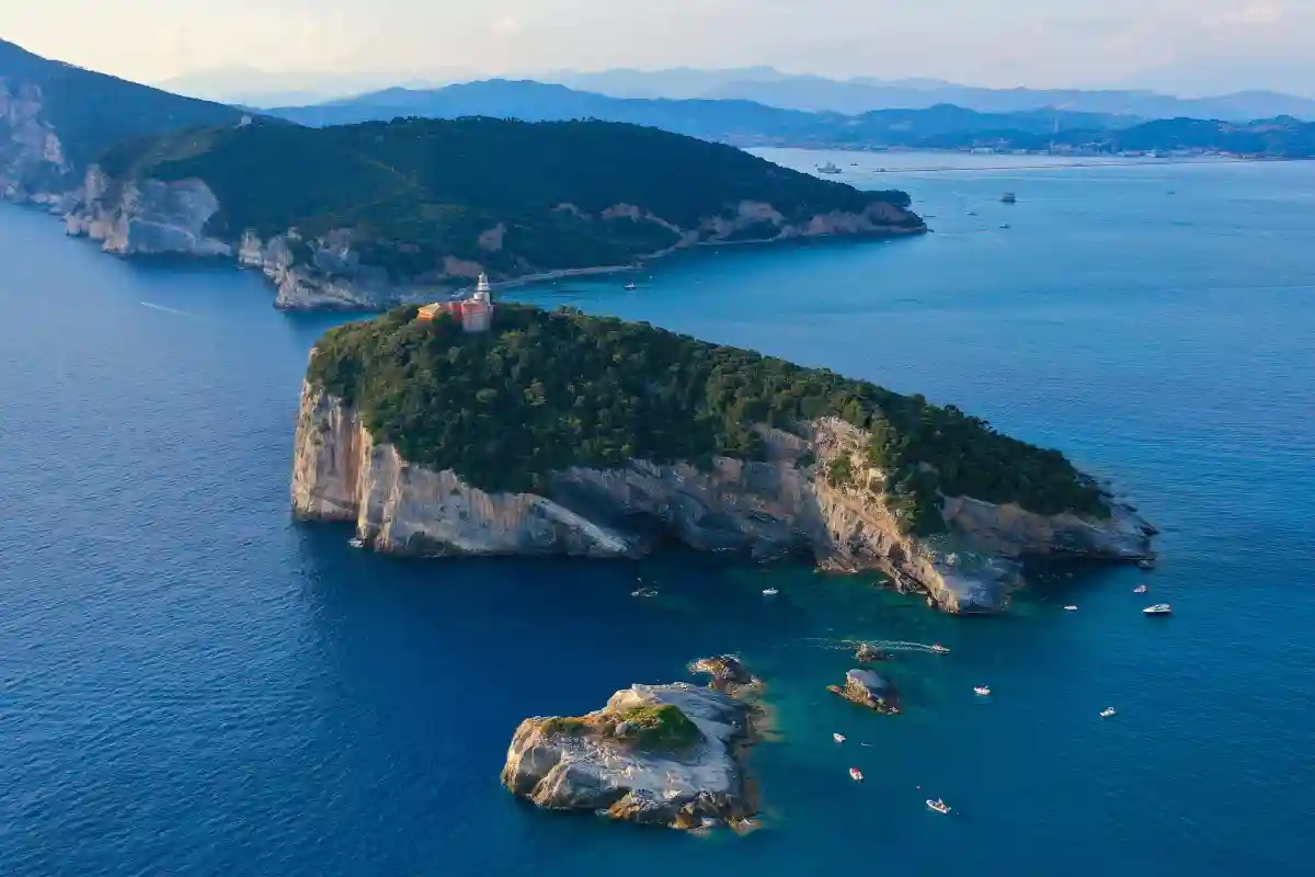 isola del Tino nel Mar Ligure
