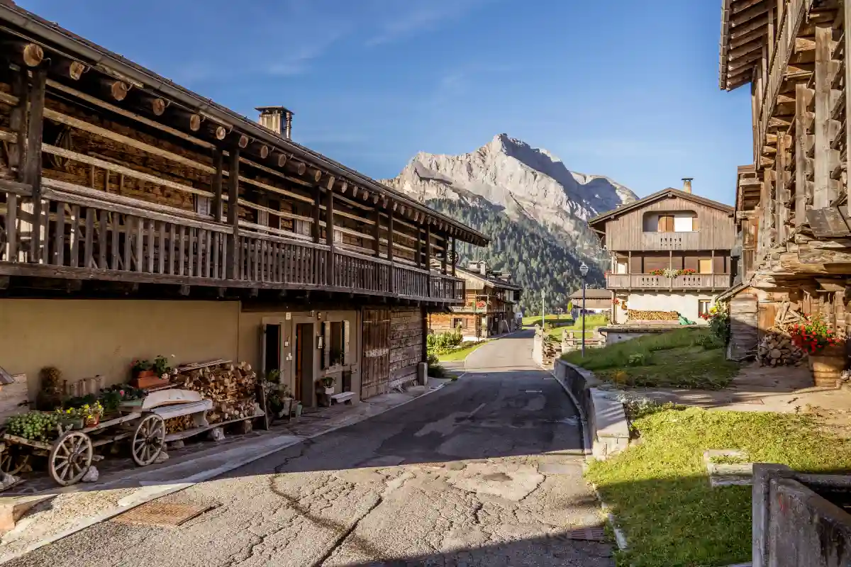 borgo di Sauris in Friuli